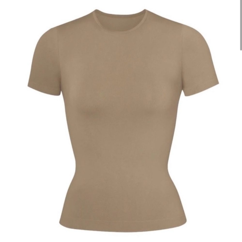 SKIMS Soft Smoothing Seamless Short-Sleeve T-Shirt SIZE XS